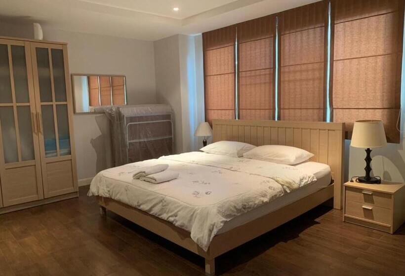 Апартаменты 1 Спальня, Jomtien Beach Penthouses Condo