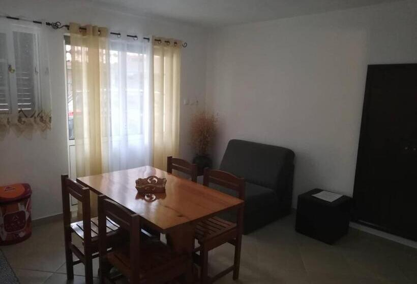 Deluxe Studio, Casa Do Eido