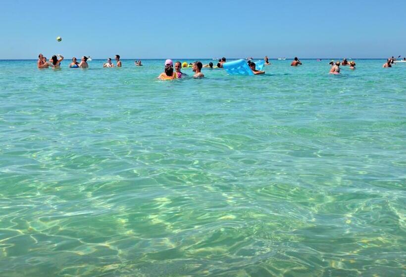 اتاق لوکس خانوادگی, La Perla Delle Dune