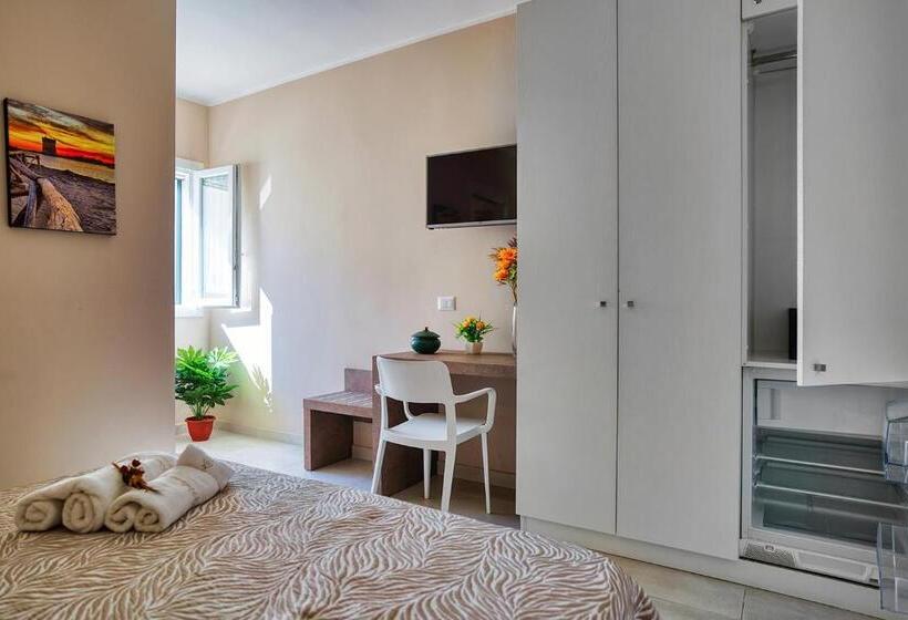 اتاق استاندارد با چشمانداز دریا, La Perla Delle Dune