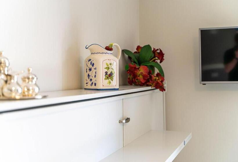 اتاق لوکس خانوادگی, La Perla Delle Dune