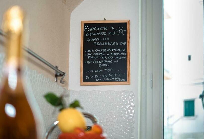 اتاق سوپریور, Le Contrade Chiasso Cafaro