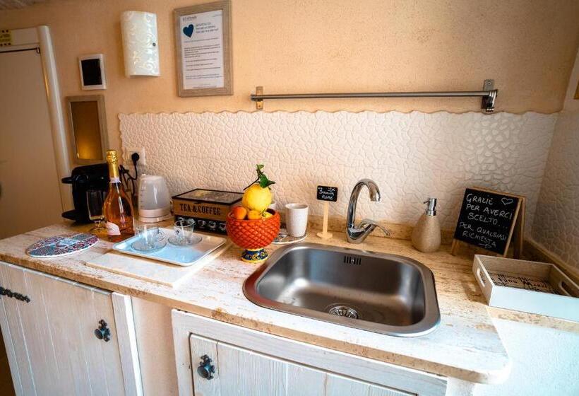 اتاق استاندارد, Le Contrade Chiasso Cafaro