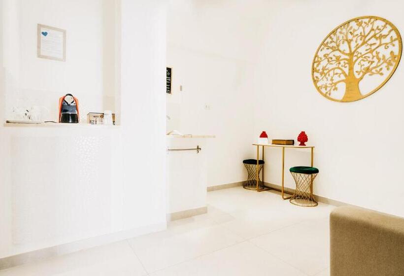 اتاق استاندارد, Le Contrade Chiasso Cafaro