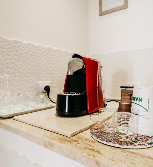 اتاق استاندارد, Le Contrade Chiasso Cafaro