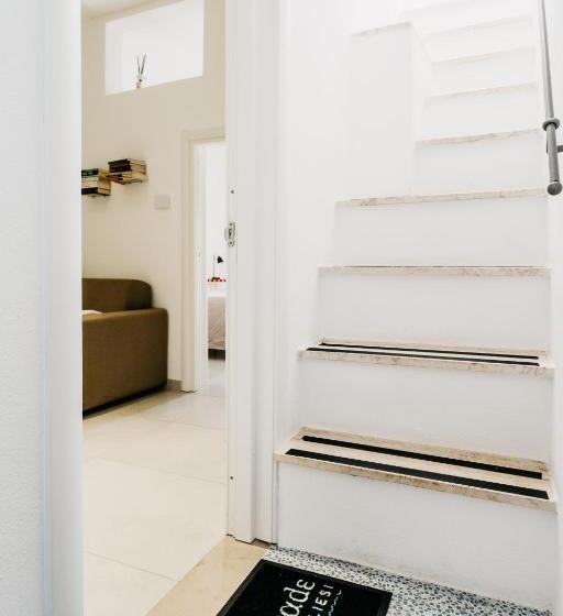 اتاق استاندارد, Le Contrade Chiasso Cafaro