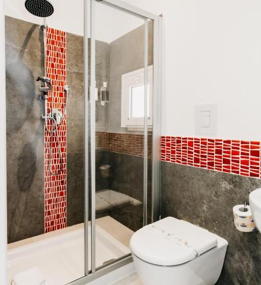 اتاق استاندارد, Le Contrade Chiasso Cafaro