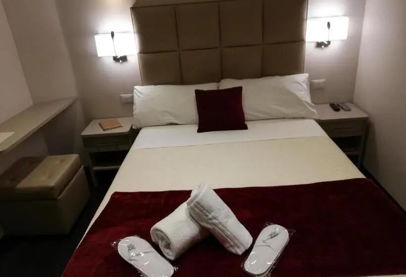 エコノミールーム, Les Chambres De La Place