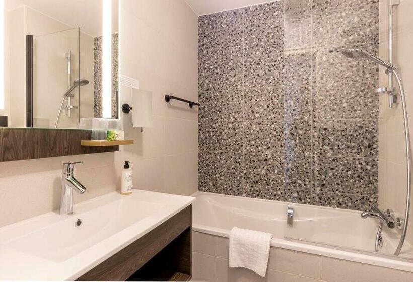 Семейный Номер, Best Western Plus L Artist