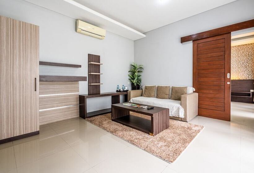 סוויטה, Casa Dasa Legian