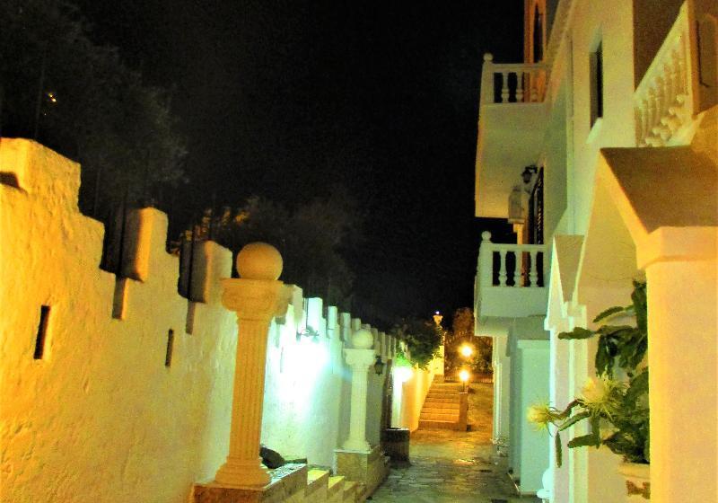 バルコニー付きスタンダードステューディオ, Castellino Studios