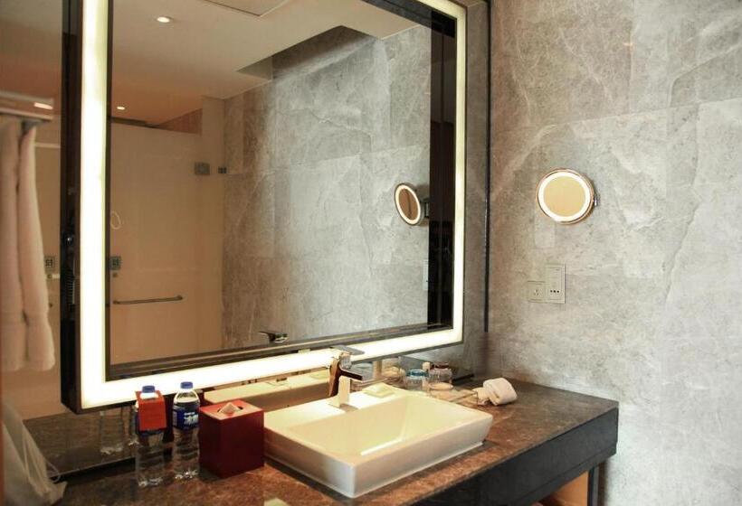 高级套房, Crowne Plaza Yangzhou, An Ihg