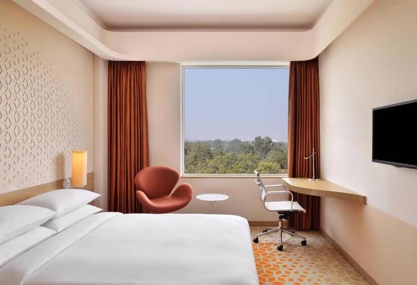 غرفة سوبيريور, Fairfield By Marriott Chennai Mahindra World City