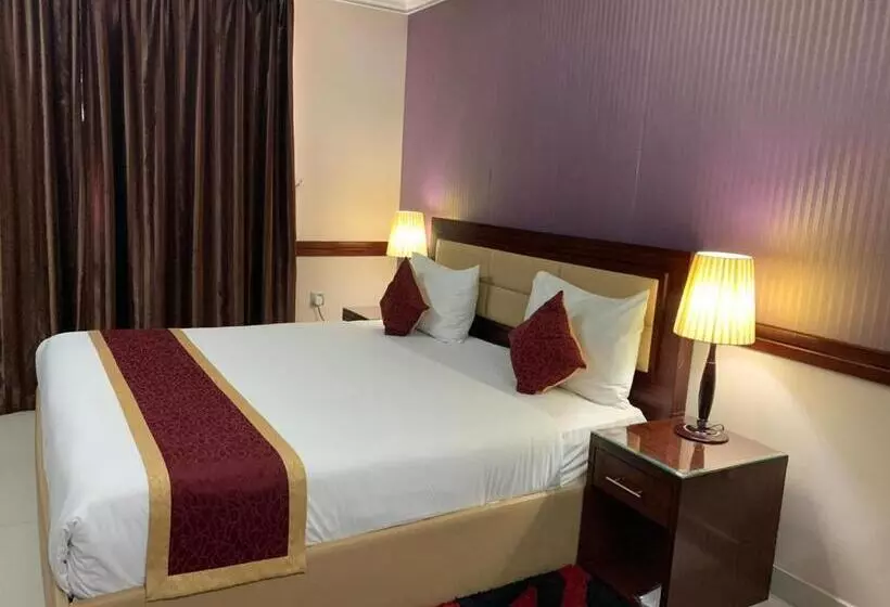 استودیوی استاندارد, Hala Inn Hotel Apartments Baithans