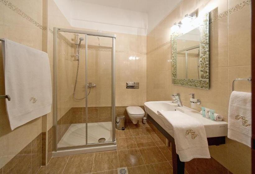 חדר דלוקס צדדי נוף לים, Parga Princess