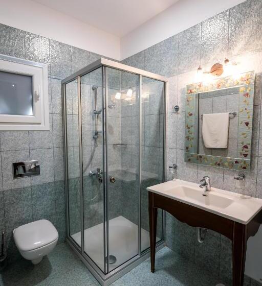 סוויטת ג'וניור משפחתית, Parga Princess