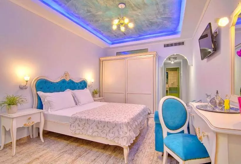 سوئیت جونیور خانوادگی, Parga Princess
