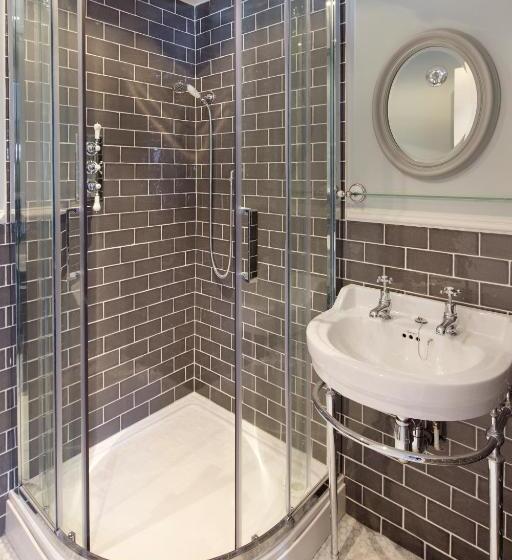 高级大房间, The George Townhouse