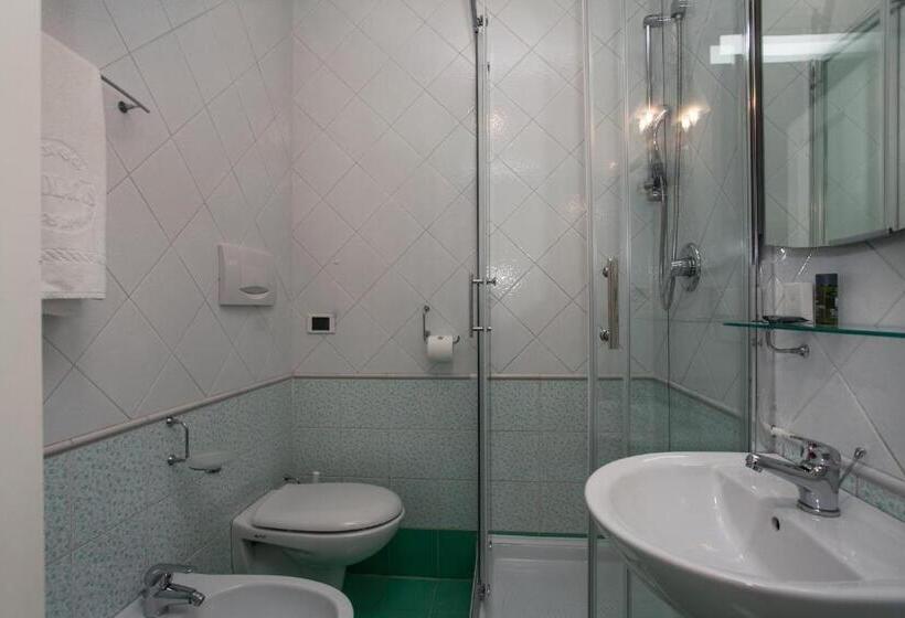 חדר סטנדרט יחיד, Zodiacus Residence