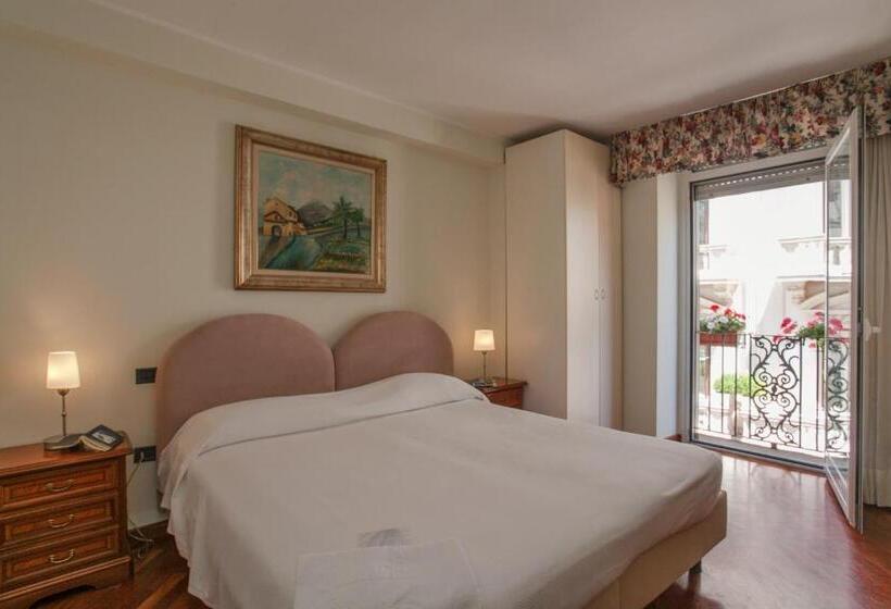 חדר סופריור, Zodiacus Residence