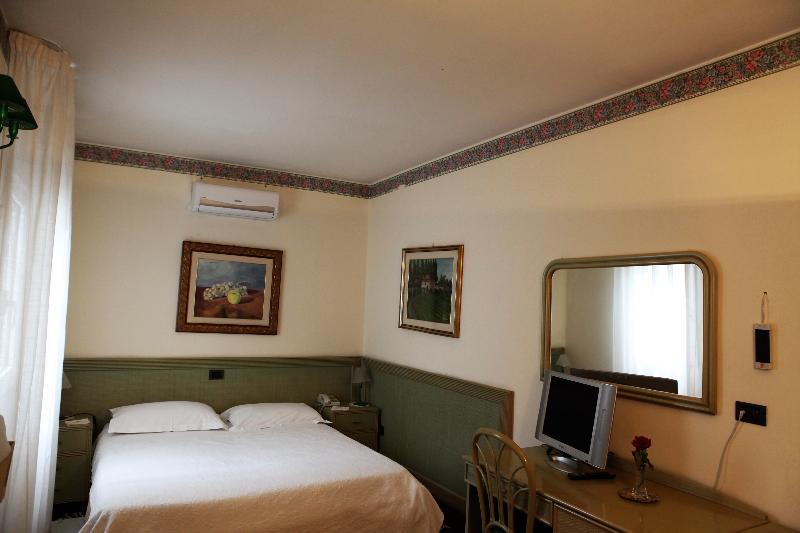 חדר קומפורט, Zodiacus Residence