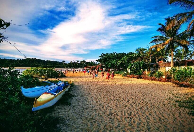 غرفة قياسية رباعية مزودة بشُرفة, Caraiva Recanto Pousada De Ferias