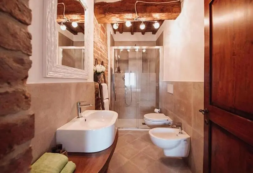デラックスルーム, Antica Torre Del Borgo