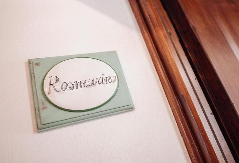 חדר דלוקס, Antica Torre Del Borgo