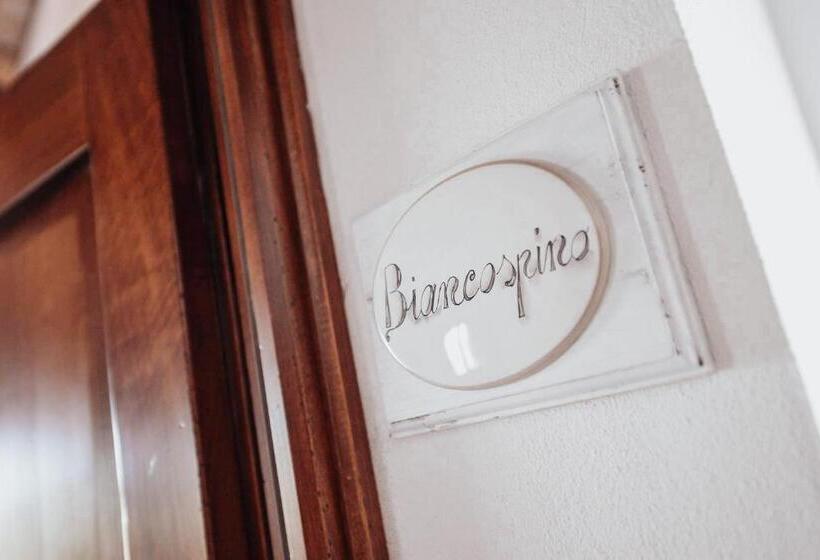 חדר סופריור, Antica Torre Del Borgo