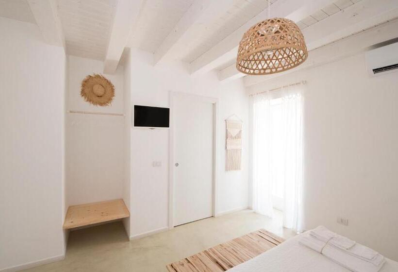 اتاق استاندارد با بالکن, Casa Memi