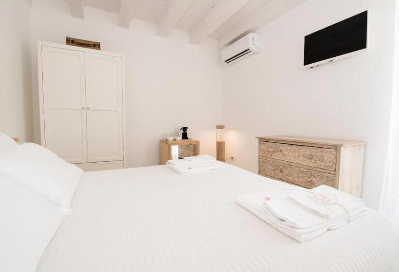 اتاق استاندارد با بالکن, Casa Memi