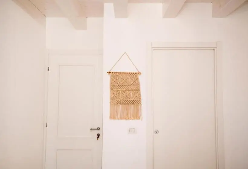 スタンダードルーム, Casa Memi