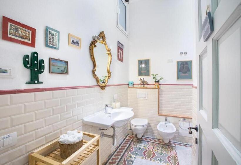 Standard room with outdoor bath, Jacaranda