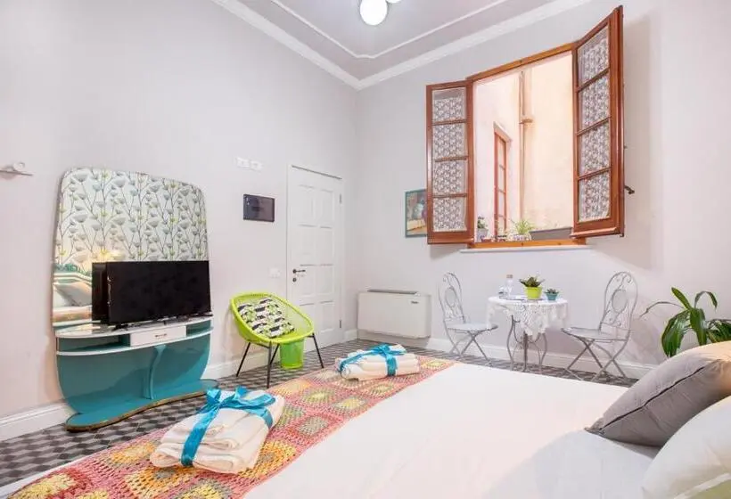 Standard room with outdoor bath, Jacaranda
