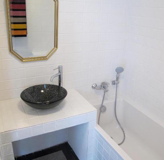 スイート, Le Château