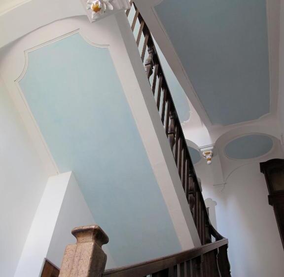 スタンダードルーム, Le Château