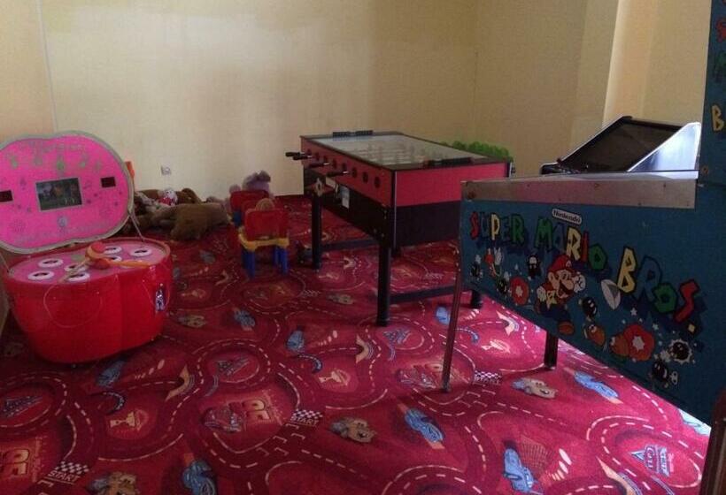 סטודיו סטנדרט עם מרפסת, Enjoy Studios And Lovely Apartment Villa Park