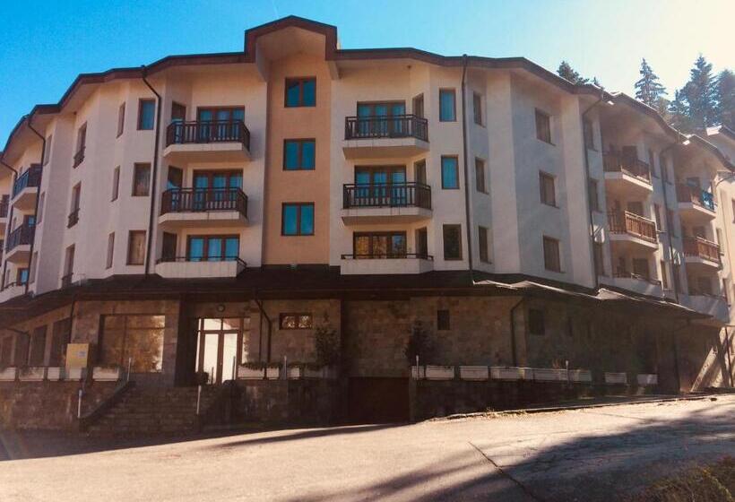 סטודיו סטנדרט עם מרפסת, Enjoy Studios And Lovely Apartment Villa Park