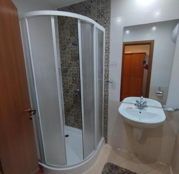 סטודיו סטנדרט עם מרפסת, Enjoy Studios And Lovely Apartment Villa Park