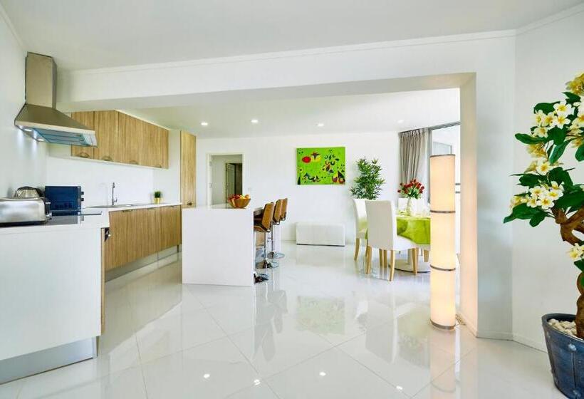 Apartamento 1 Dormitório Vista Mar, Luxurious Apartment On Jomtien Beach Road