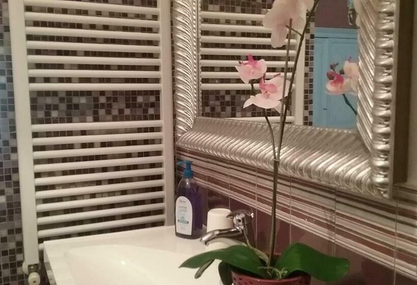 غرفة قياسية سرير كينج, Antica Casa Di Famiglia