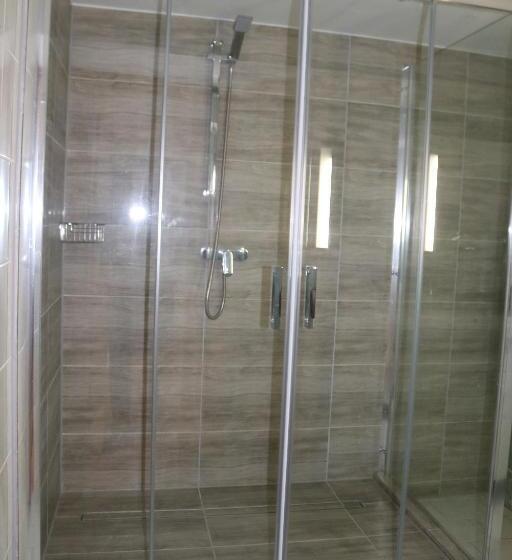 شقة غرفة واحدة مطلة على الحديقة, Penzion Vlčárna