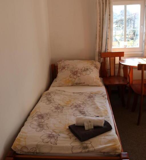 スタンダード４人部屋, Penzion Vlčárna