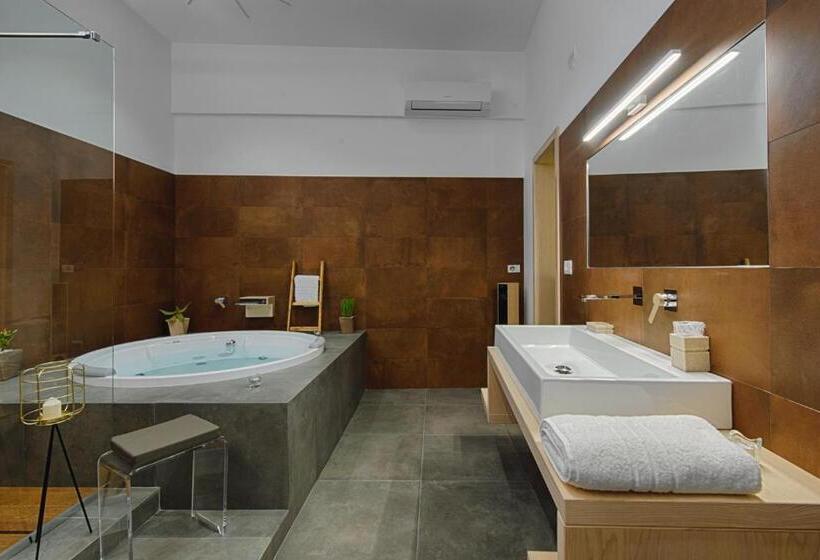 جناح سوبيريور, Sacratum B&b Suite Spa