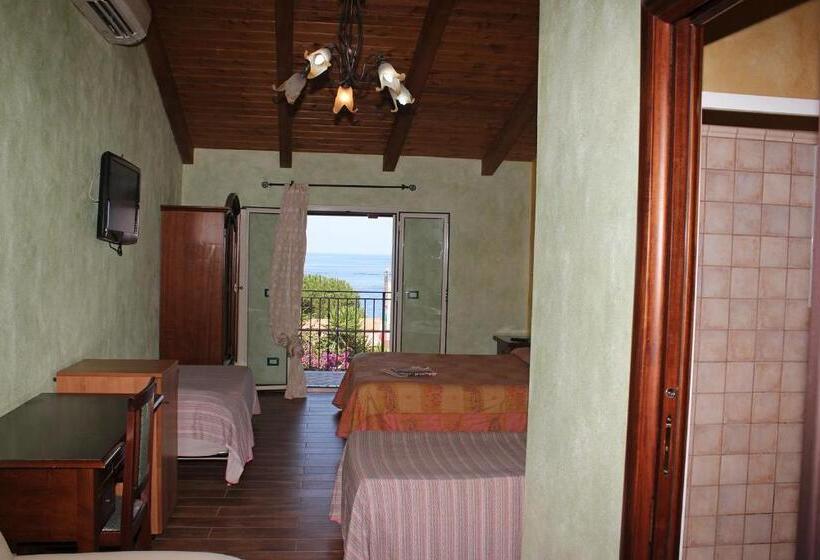 스탠다드 스튜디오 바다 전망, Villa Paladino   B&b E Guest House