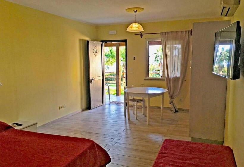 패밀리 스튜디오, Villa Paladino   B&b E Guest House