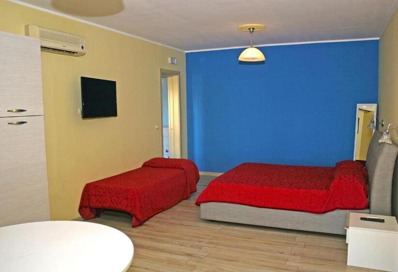 סטודיו משפחתי, Villa Paladino   B&b E Guest House