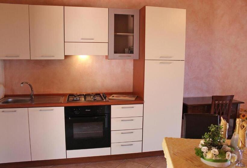 סטודיו סטנדרטי נוף לים, Villa Paladino   B&b E Guest House