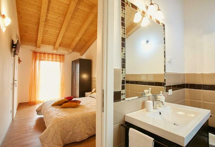 اتاق لوکس, B&b Al Sogno Di Laura