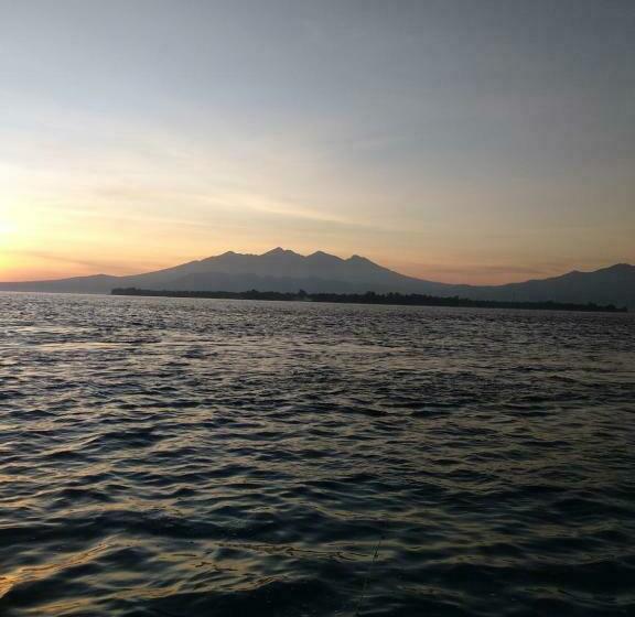 Бунгало Стандарт Вид на Сад, Cnunk Bungalow